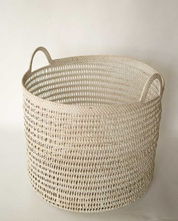 Καλάθι άσπρο ραττάν ύψος 38 cm