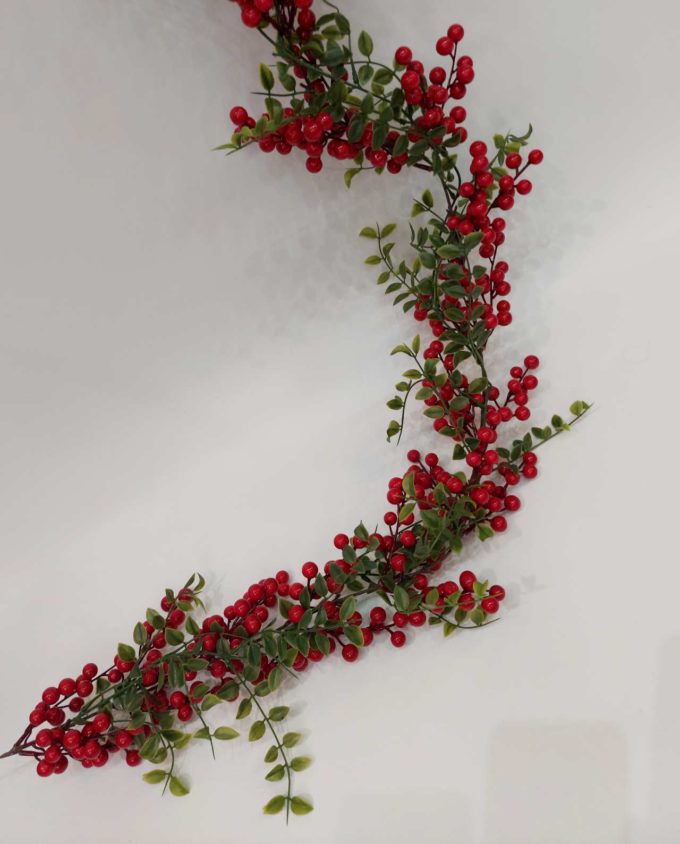 Garland Berries & Leaves 180 cm