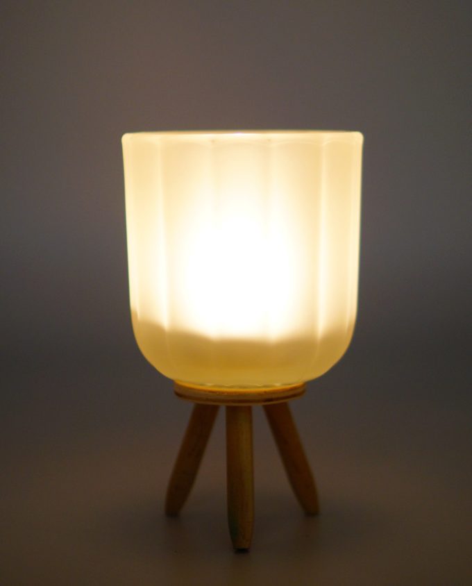 Votive of tealight white sandblast glass with wooden legs