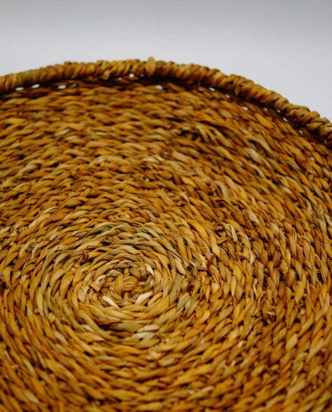 Platter made of raffia grass diameter 35 cm height 5 cm
