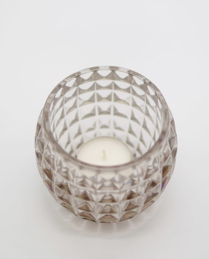 Votive of heavy tealight clear glass