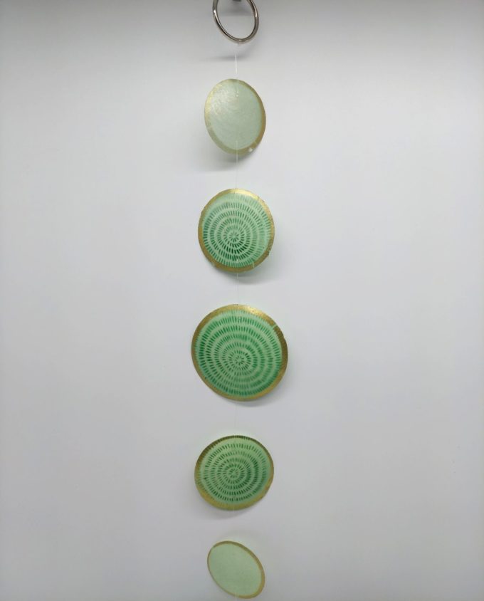 Garland Mother of Pearl Light Green