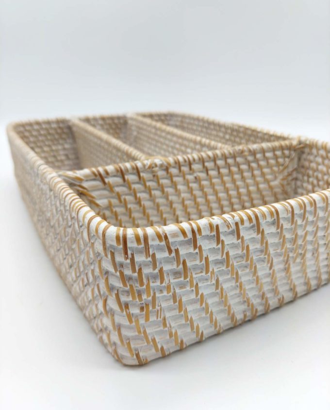 Cutlery Rattan White Wash Case