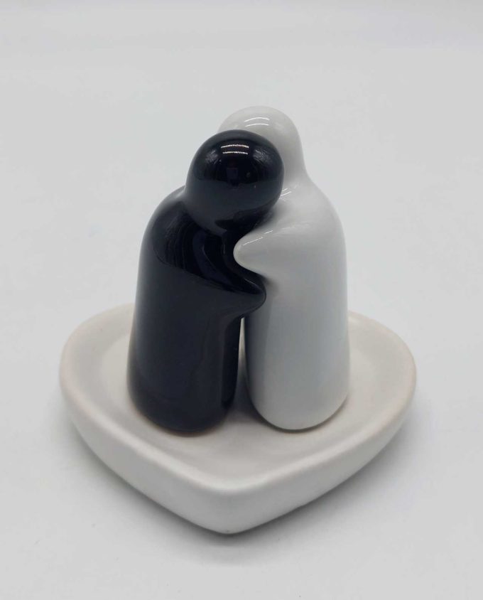 Salt & Pepper Ceramic "Hug"