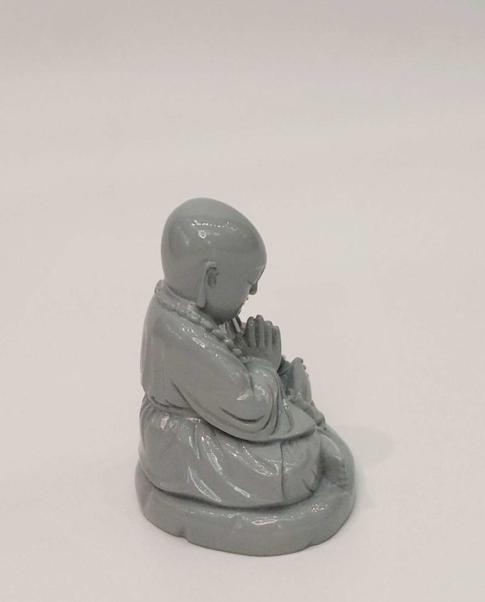 Monk Resin Light Grey Height 10 cm