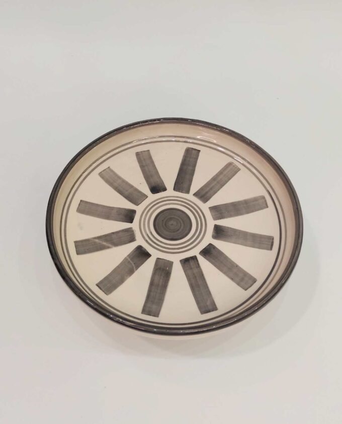 Ceramic Beige Black Cake Holder