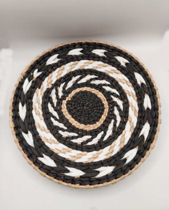 Handwoven Round Palm Leaf Platter Diam. 30 cm II