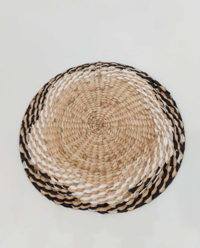 Handwoven Round Palm Leaf Platter Diam. 35 cm IV