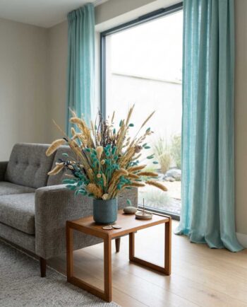 Dried Flowers Arrangement Turquoise Natural